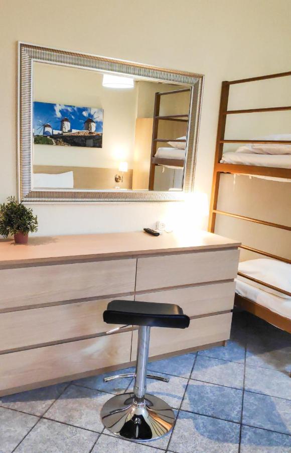 Jimmy'S Rooms Nea Potidea Экстерьер фото