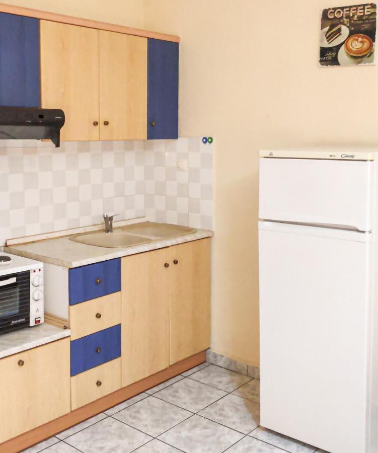 Jimmy'S Rooms Nea Potidea Экстерьер фото