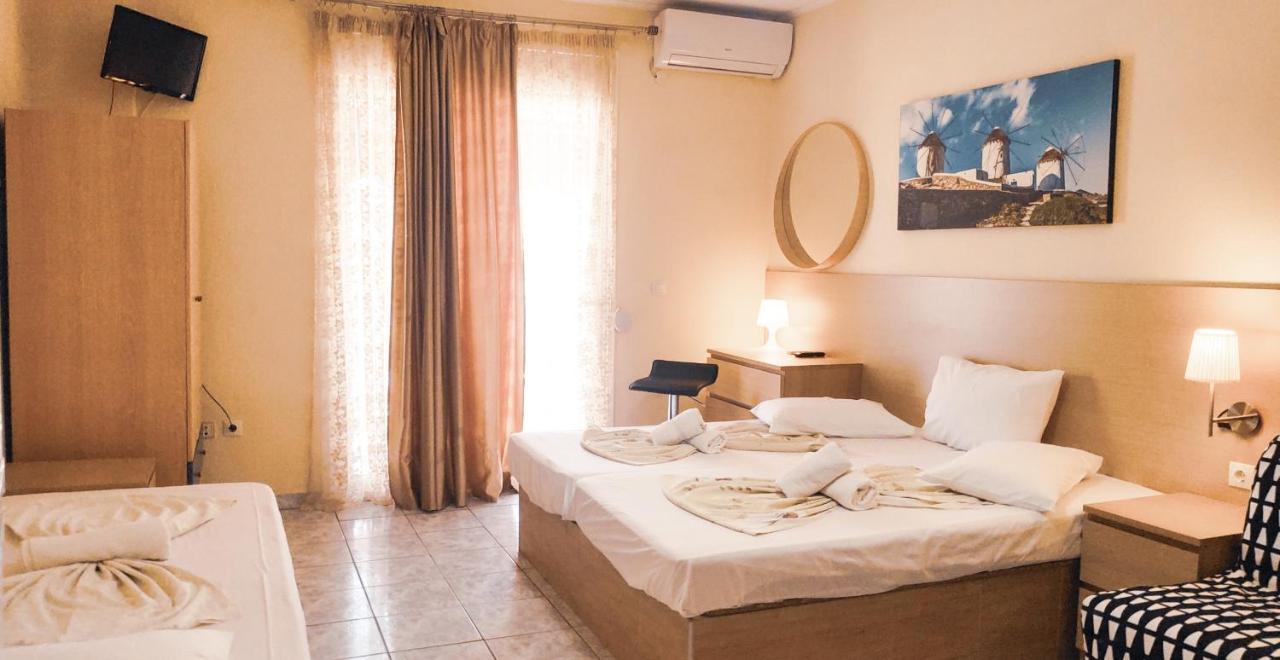 Jimmy'S Rooms Nea Potidea Экстерьер фото