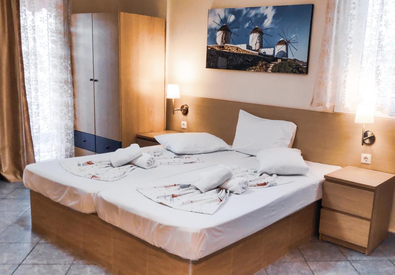 Jimmy'S Rooms Nea Potidea Экстерьер фото