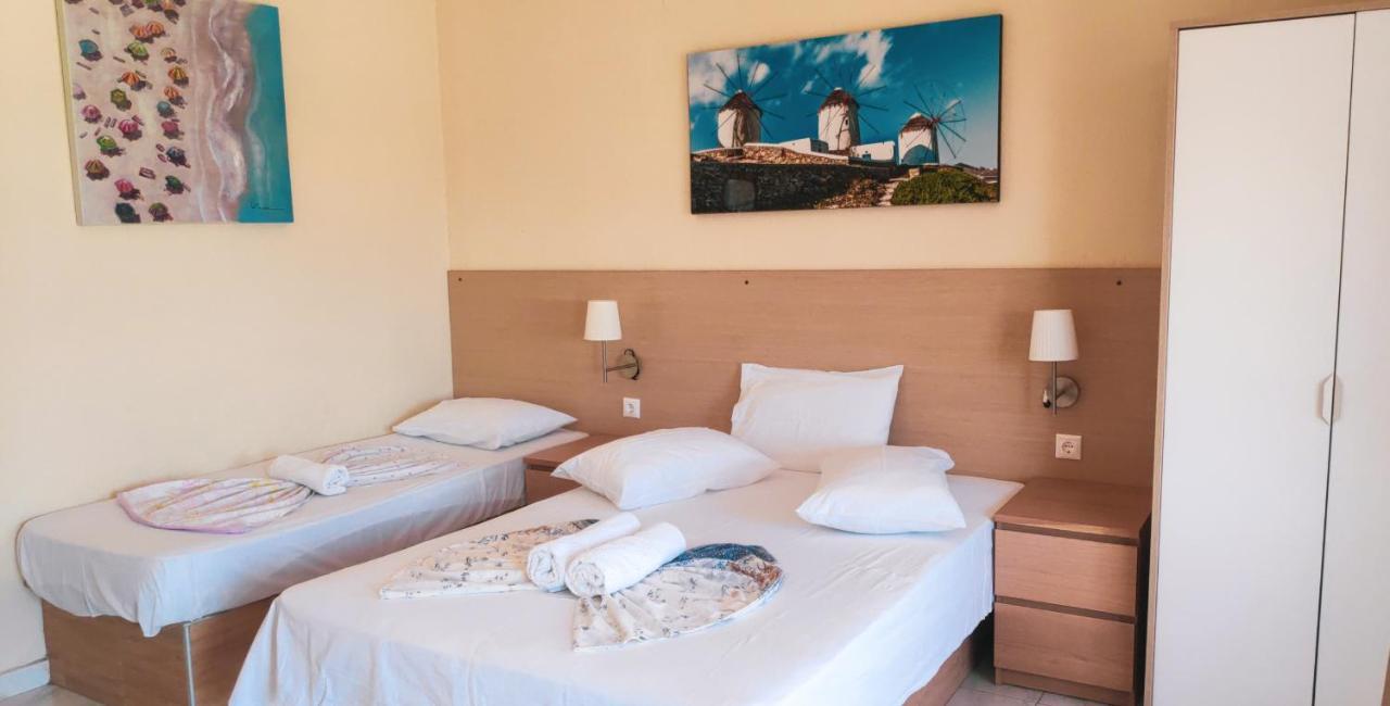 Jimmy'S Rooms Nea Potidea Экстерьер фото