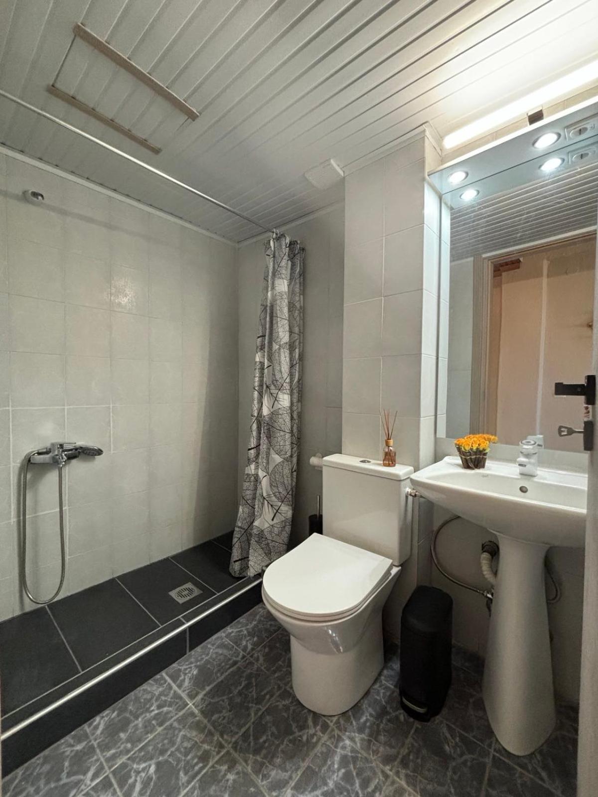 Jimmy'S Rooms Nea Potidea Экстерьер фото