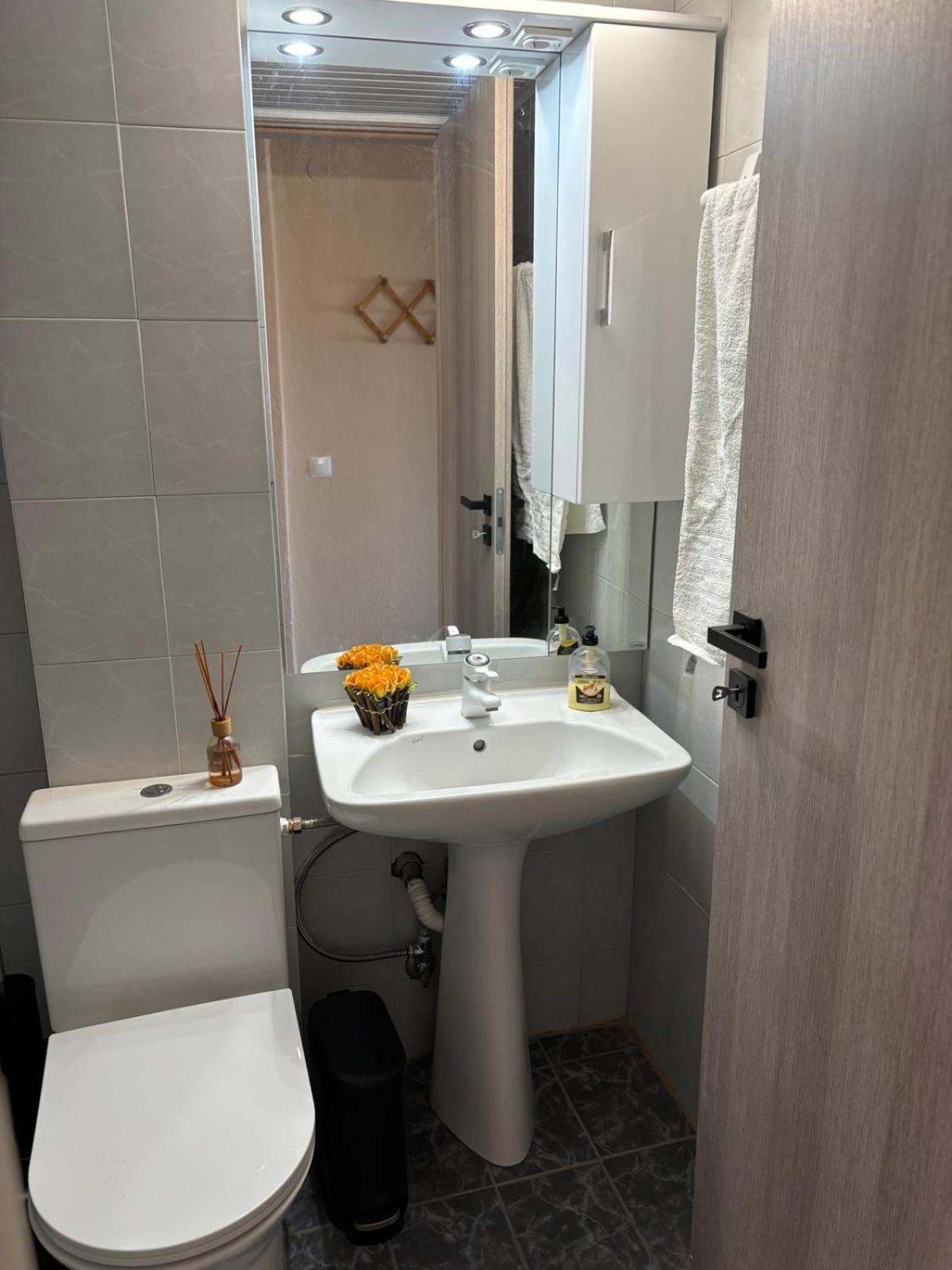Jimmy'S Rooms Nea Potidea Экстерьер фото